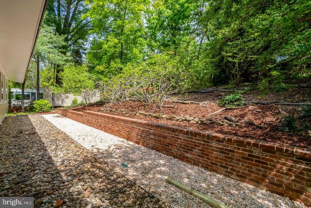 7413 REBECCA DR, Alexandria, VA 22307
