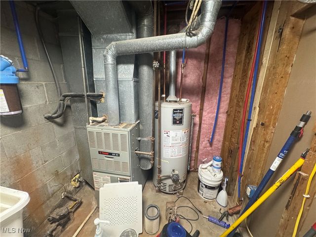 414 Wheelock Drive, Warren, OH 44484