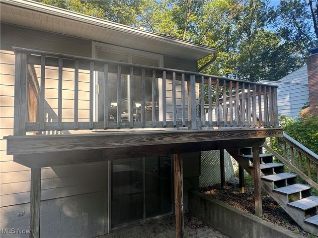 414 Wheelock Drive, Warren, OH 44484