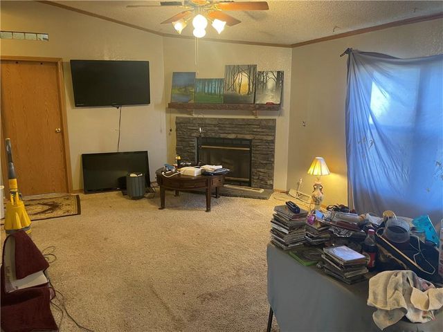 1203 W Grand Street, Gallatin, MO 64640