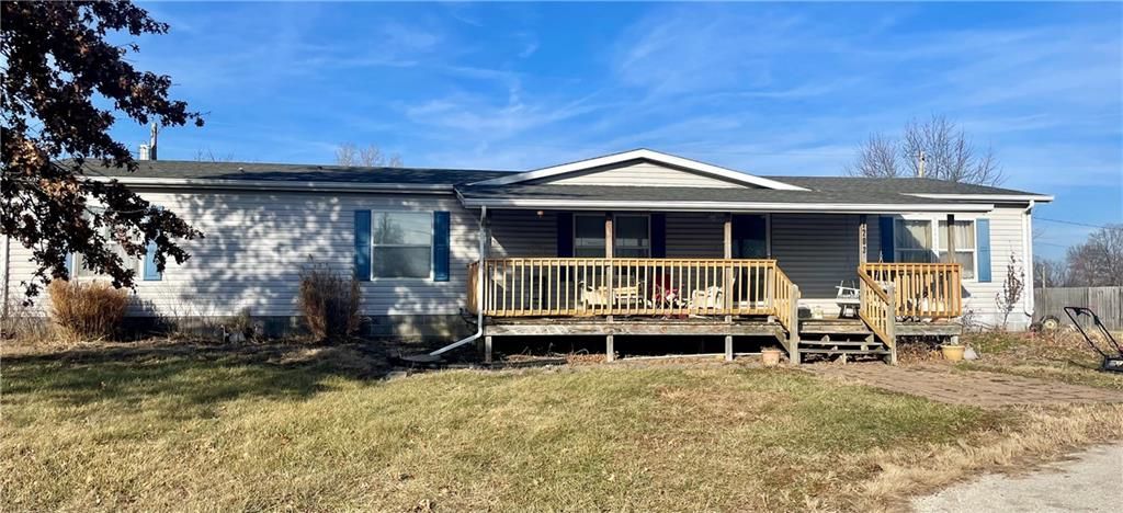 1203 W Grand Street, Gallatin, MO 64640