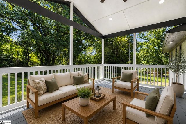 8 Alvin Drive, Greenville, SC 29605