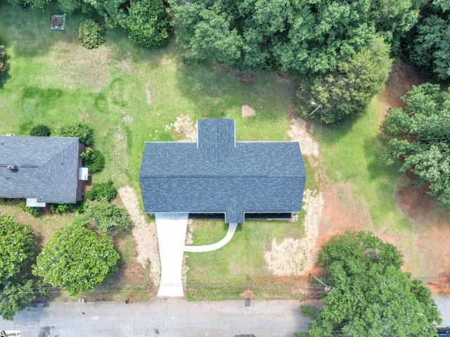 8 Alvin Drive, Greenville, SC 29605
