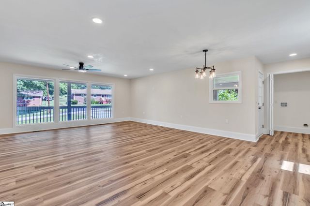 8 Alvin Drive, Greenville, SC 29605
