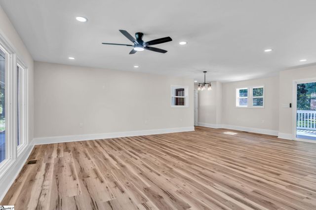 8 Alvin Drive, Greenville, SC 29605