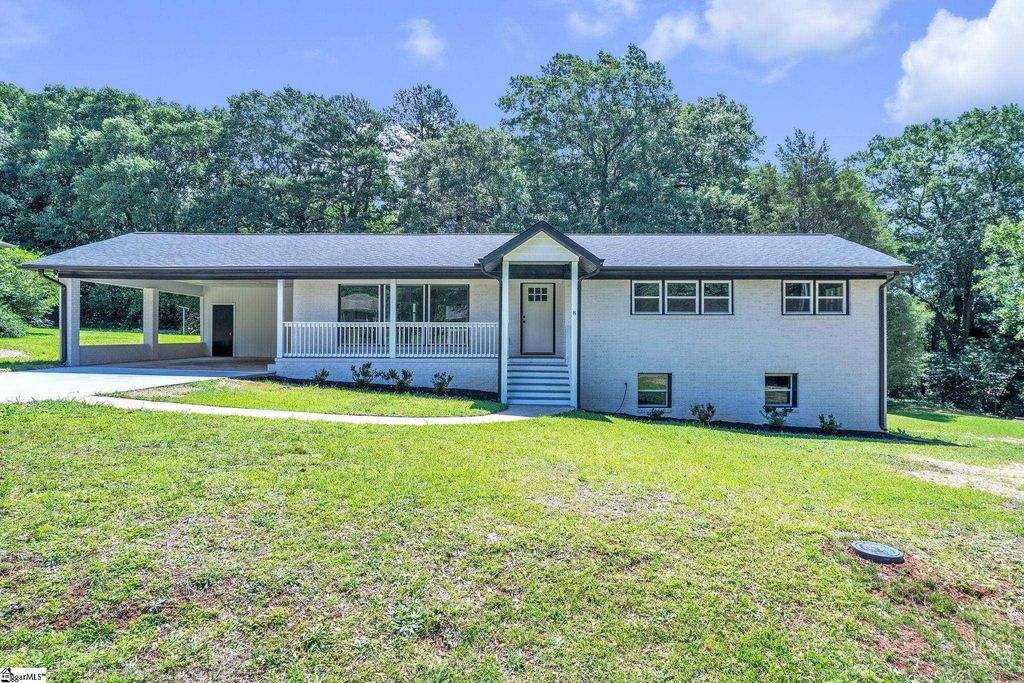8 Alvin Drive, Greenville, SC 29605
