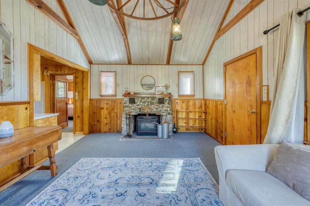 Image 14 of property listing at 51823 Camp Sierra Street, Shaver Lake, CA 93664