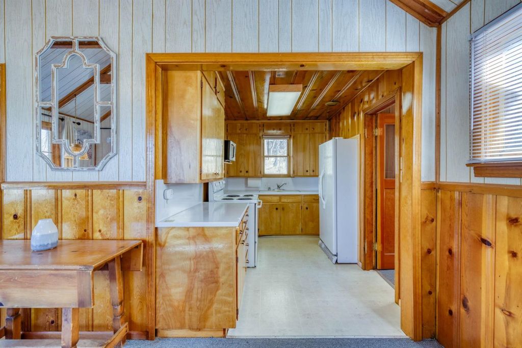 Image 16 of property listing at 51823 Camp Sierra Street, Shaver Lake, CA 93664