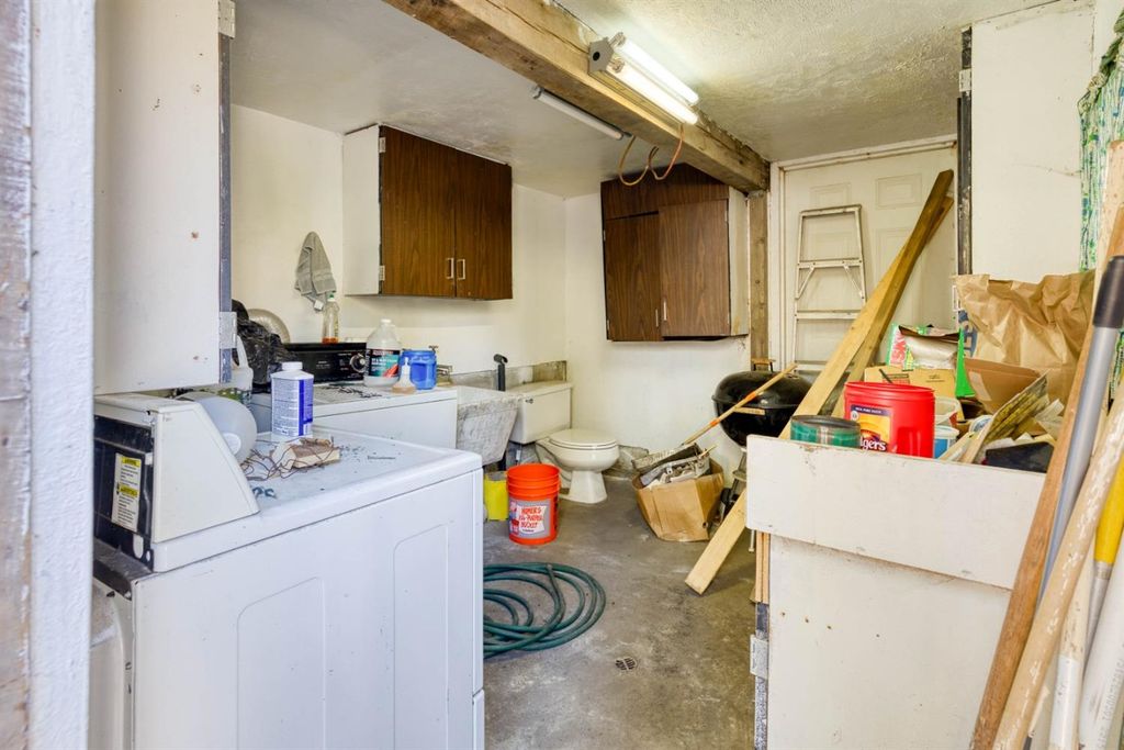 Image 23 of property listing at 51823 Camp Sierra Street, Shaver Lake, CA 93664