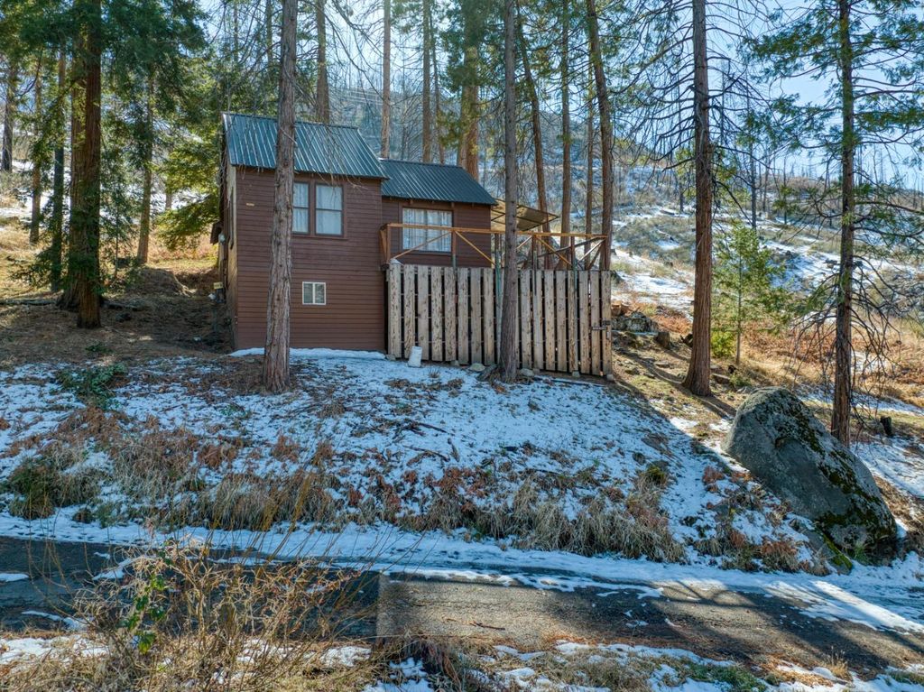 Image 24 of property listing at 51823 Camp Sierra Street, Shaver Lake, CA 93664