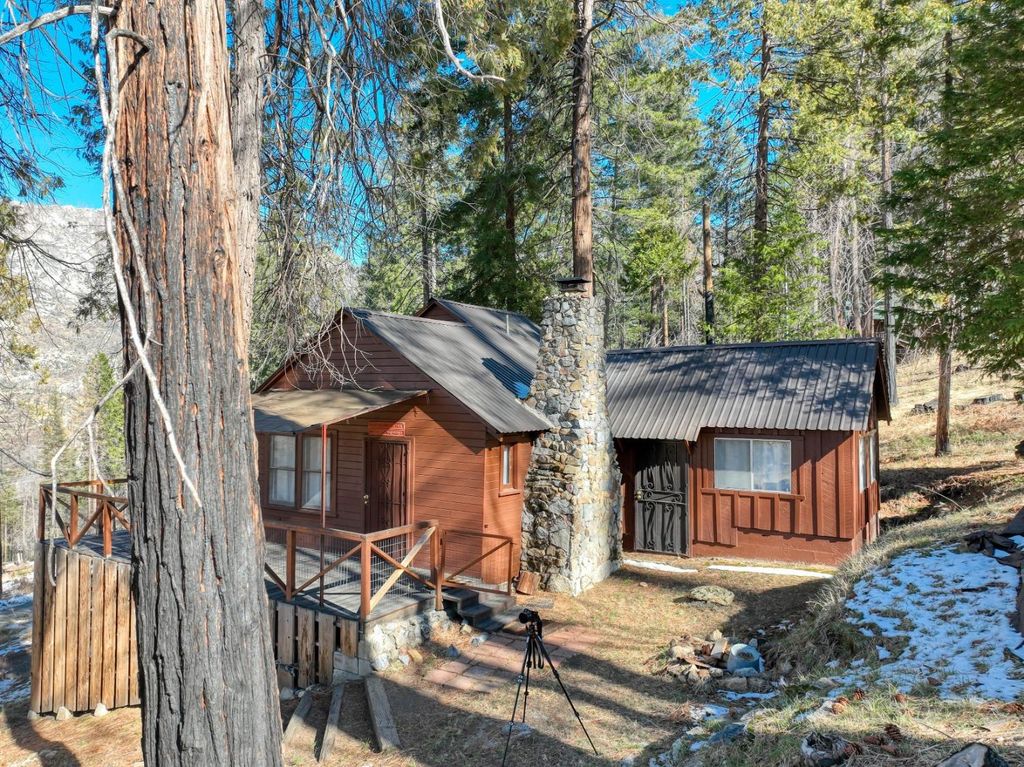 Image 30 of property listing at 51823 Camp Sierra Street, Shaver Lake, CA 93664