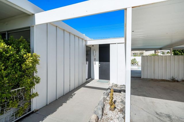 3133 N Sunnyview Drive, Palm Springs, CA 92262