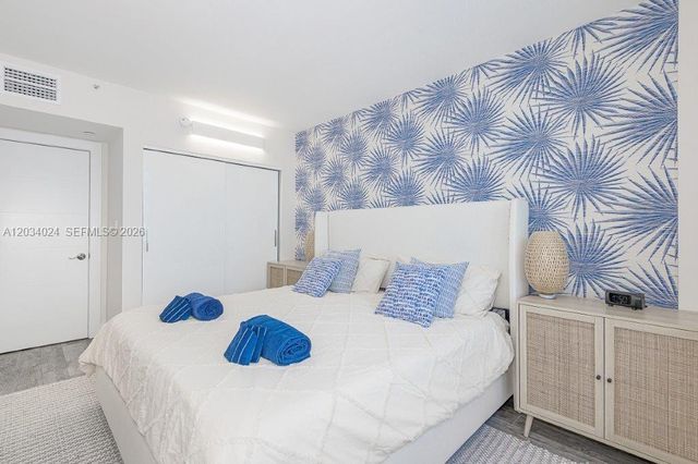 2301 Collins Avenue 926, Miami Beach, FL 33139