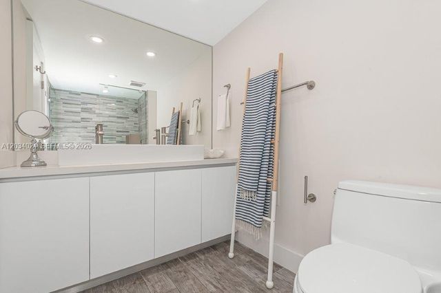 2301 Collins Avenue 926, Miami Beach, FL 33139