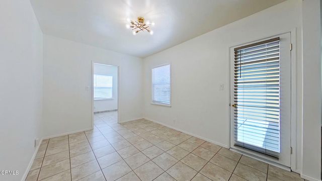 3250 Las Lunas Street, Pasadena, CA 91107