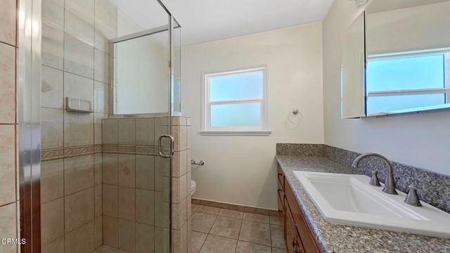 3250 Las Lunas Street, Pasadena, CA 91107