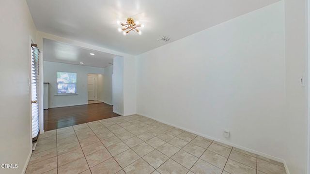 3250 Las Lunas Street, Pasadena, CA 91107