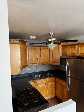 4600 N Cumberland Avenue 613, Chicago, IL 60656