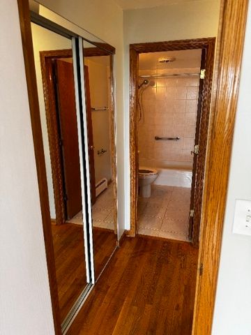 4600 N Cumberland Avenue 613, Chicago, IL 60656