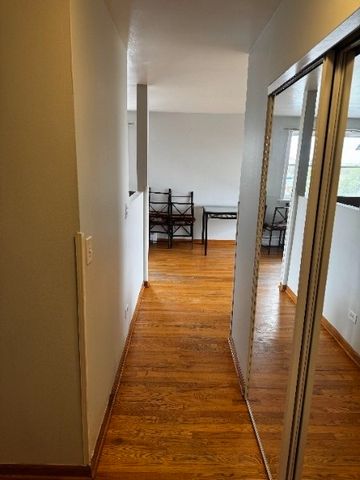 4600 N Cumberland Avenue 613, Chicago, IL 60656