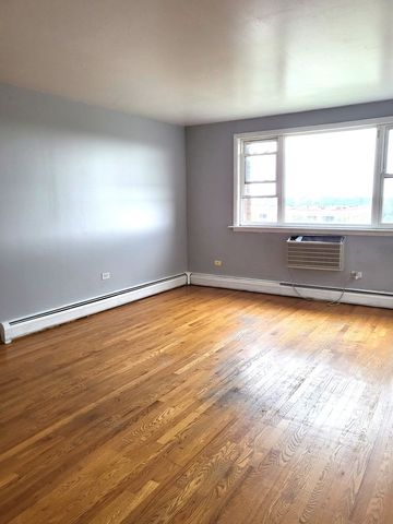 4600 N Cumberland Avenue 613, Chicago, IL 60656