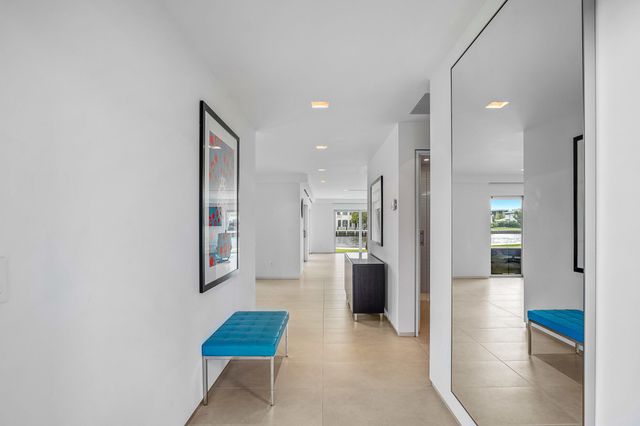 35 Castle Harbor Isle Drive, Fort Lauderdale, FL 33308