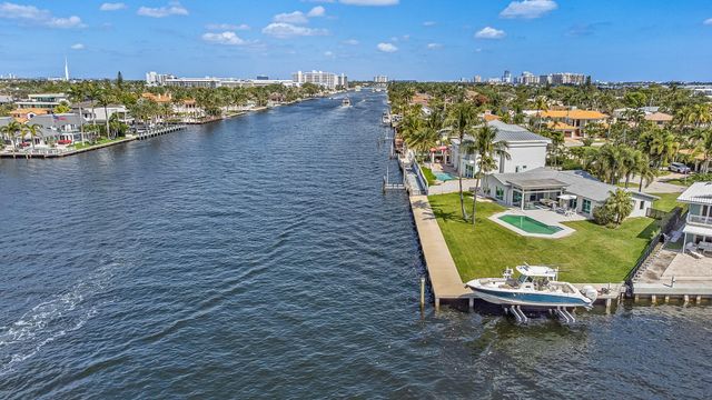 35 Castle Harbor Isle Drive, Fort Lauderdale, FL 33308
