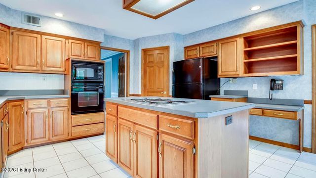 10306 Spring Meyer Rd, Louisville, KY 40223