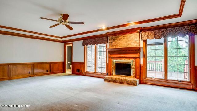 10306 Spring Meyer Rd, Louisville, KY 40223