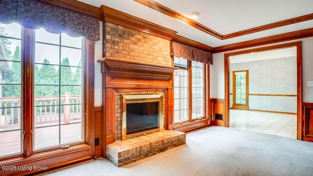 10306 Spring Meyer Rd, Louisville, KY 40223