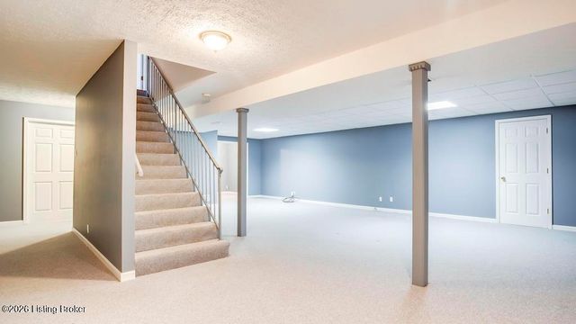 10306 Spring Meyer Rd, Louisville, KY 40223