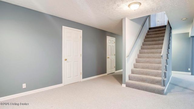 10306 Spring Meyer Rd, Louisville, KY 40223
