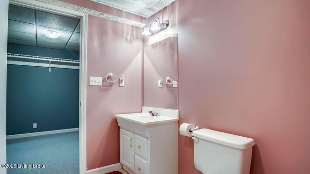 10306 Spring Meyer Rd, Louisville, KY 40223
