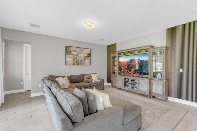 2415 SANTA VISTA LOOP, Apopka, FL 32703