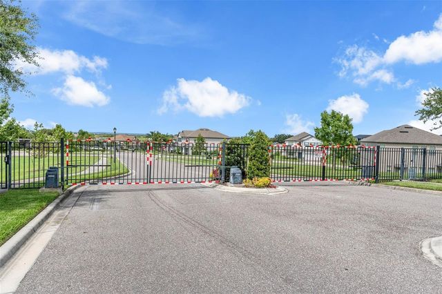 2415 SANTA VISTA LOOP, Apopka, FL 32703