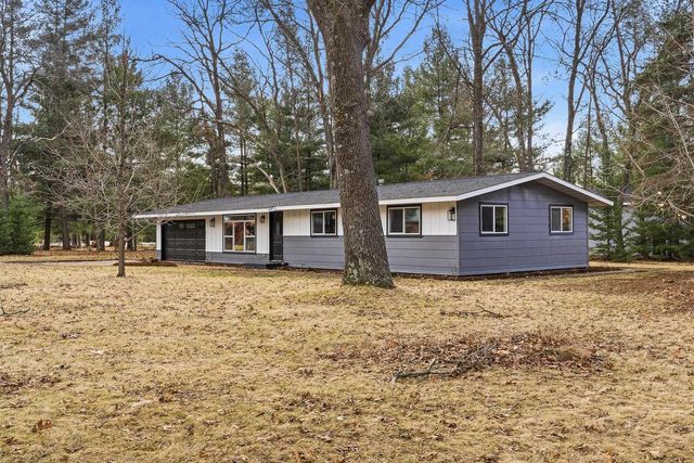 W5613 Cherokee Lane, New Lisbon, WI 53950