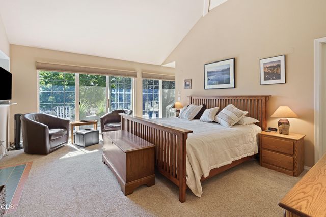 2340 Condor Drive, Redmond, OR 97756
