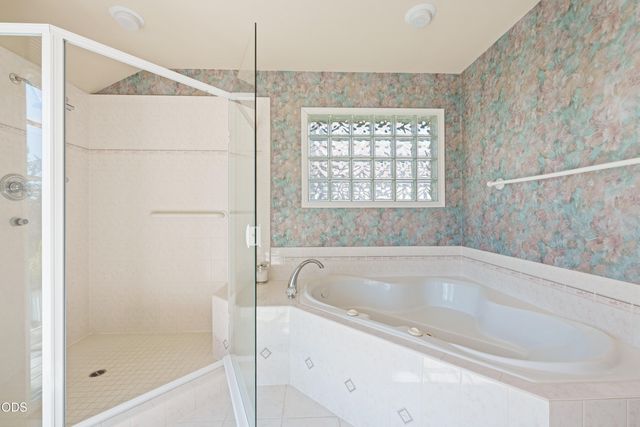 2340 Condor Drive, Redmond, OR 97756