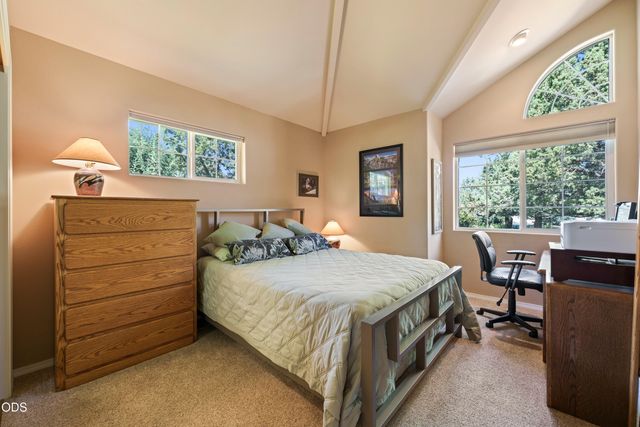 2340 Condor Drive, Redmond, OR 97756