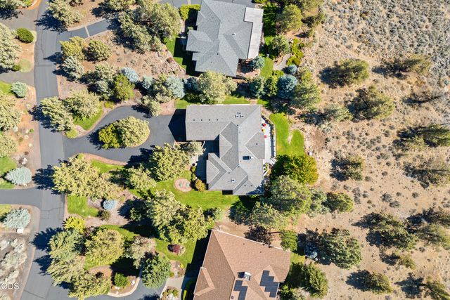 2340 Condor Drive, Redmond, OR 97756