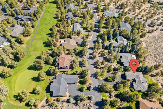 2340 Condor Drive, Redmond, OR 97756