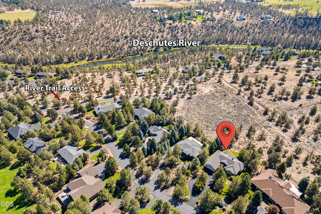 2340 Condor Drive, Redmond, OR 97756