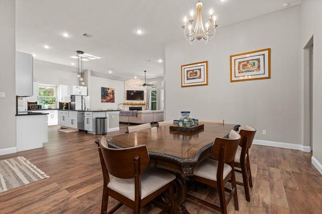 222 Elk Drive, Crosby, TX 77532
