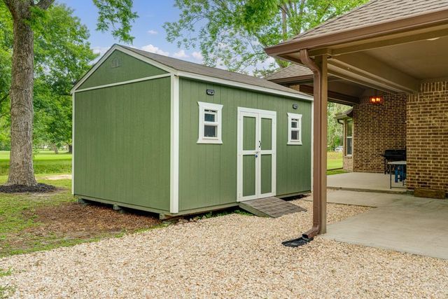 222 Elk Drive, Crosby, TX 77532