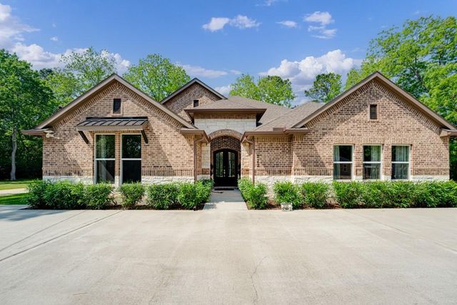 222 Elk Drive, Crosby, TX 77532