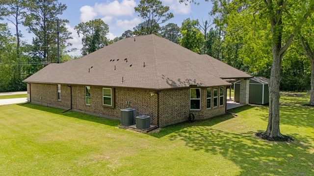 222 Elk Drive, Crosby, TX 77532