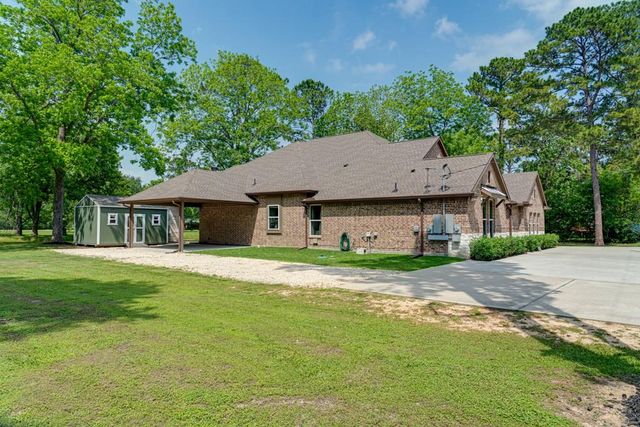 222 Elk Drive, Crosby, TX 77532
