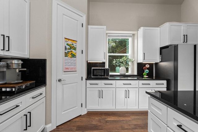 222 Elk Drive, Crosby, TX 77532