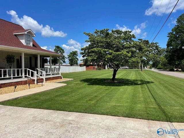 105 Kristen Lane, Hazel Green, AL 35750