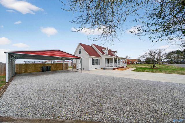 105 Kristen Lane, Hazel Green, AL 35750